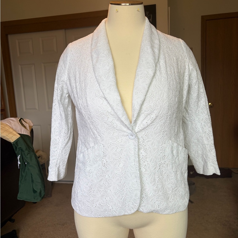 Susan Graver White Eyelet Shawl-Collar Jacket